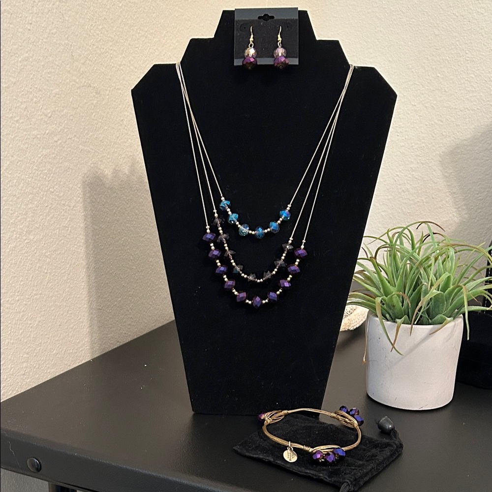 Elegant Purple and Blue Beaded Jewelry Set